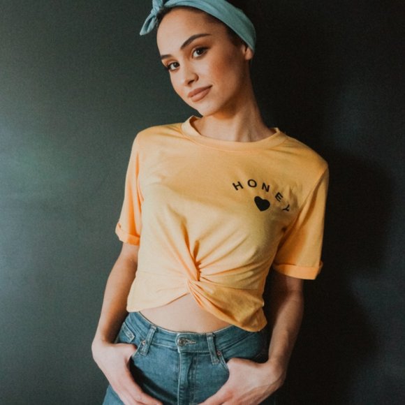 Yellow Short Sleeve Twist Hem Tee - Picture 3 of 3